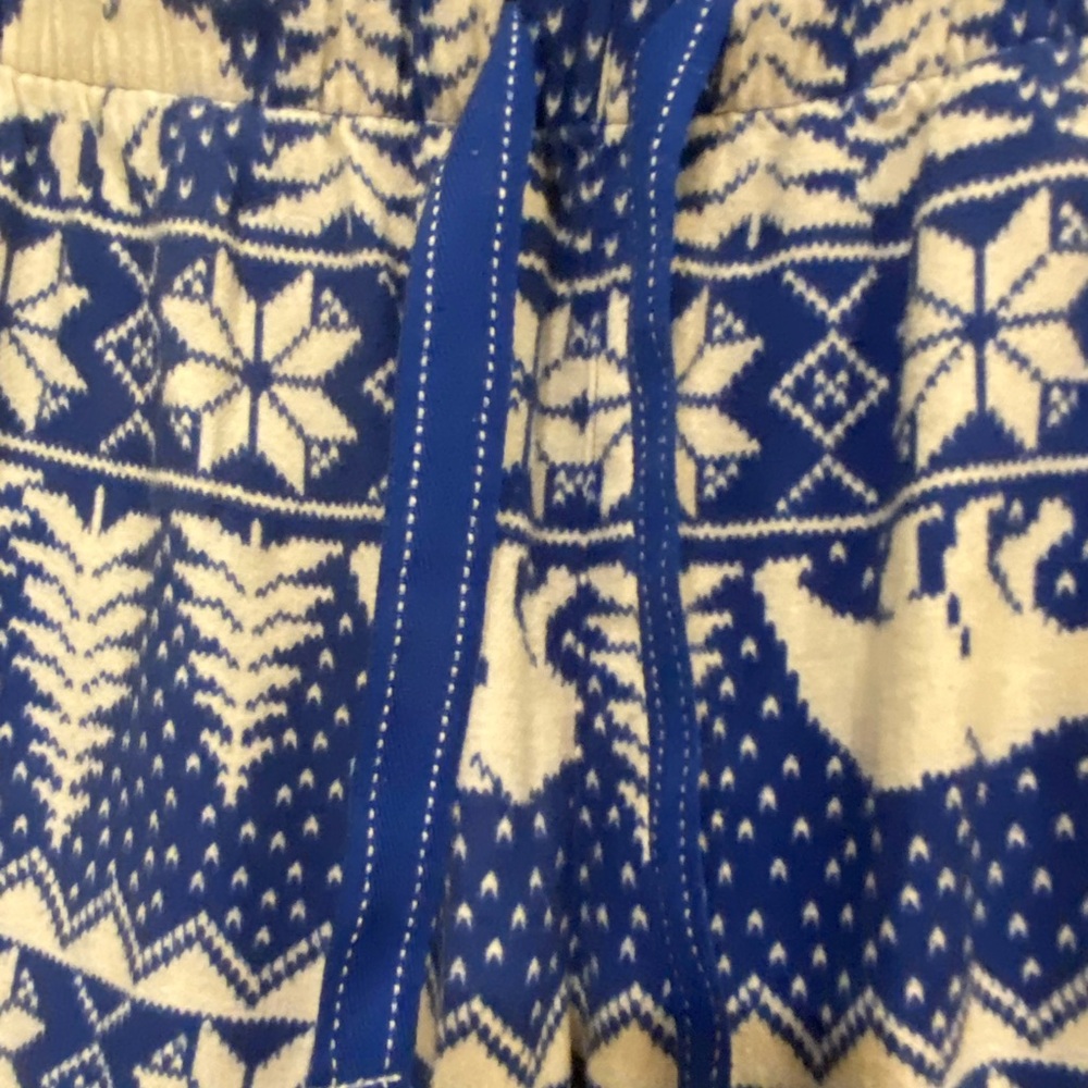 Old Navy Blue and Cream Fair Isle Lounge Pants